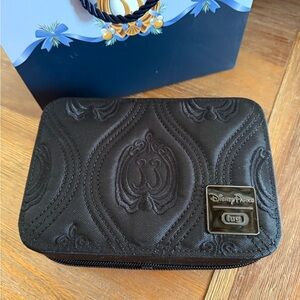Disney Club 33 lug jewelry travel case